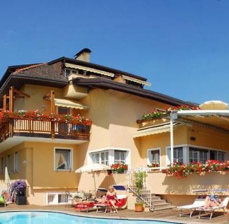 Pension Aurora Appiano Sulla Strada Del Vino Exterior foto